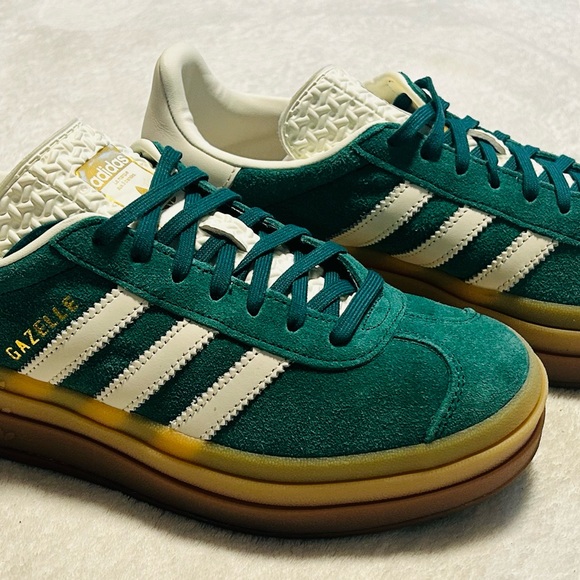 adidas Gazelle Bold Collegiate Green Gum Women's Size 7.5 IF7160 - Picture 2 of 8